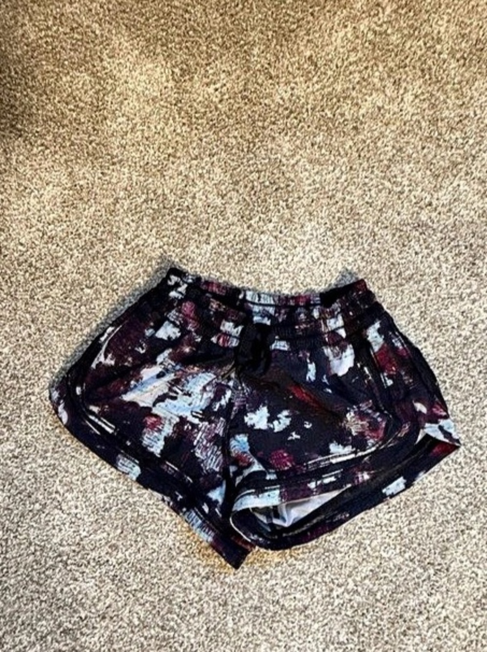 Lululemon Hotty Hot Low Rise Running Shorts